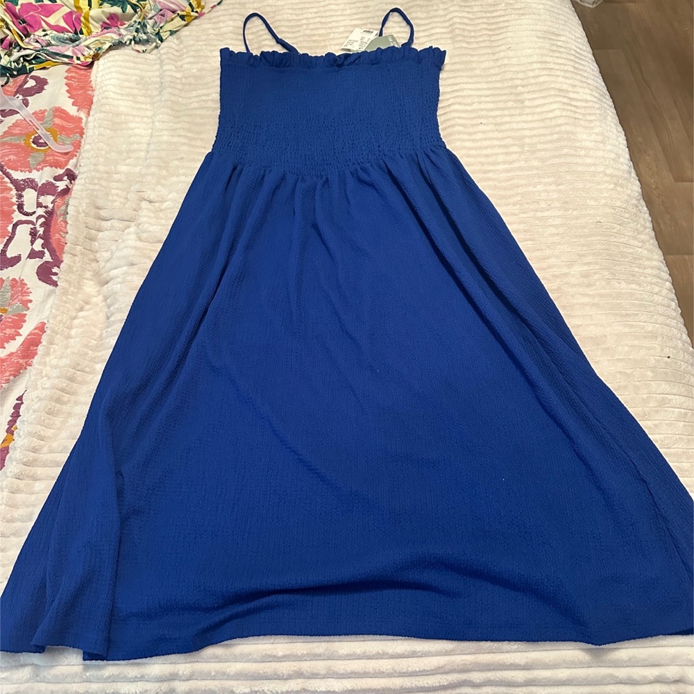 H&M Sleeveless Midi Dress